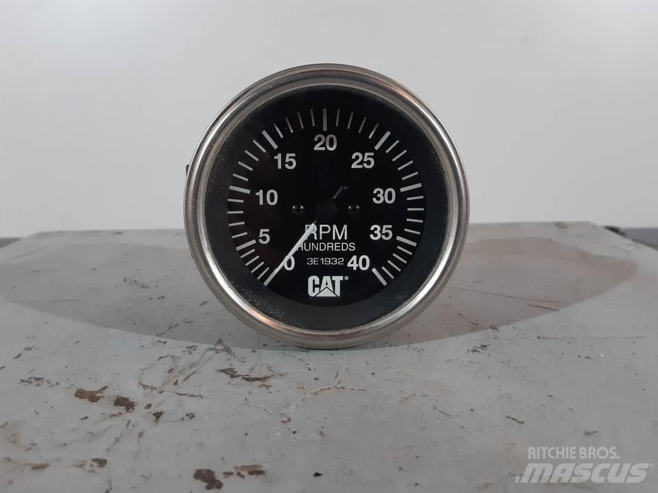 CAT 769C Кабіна