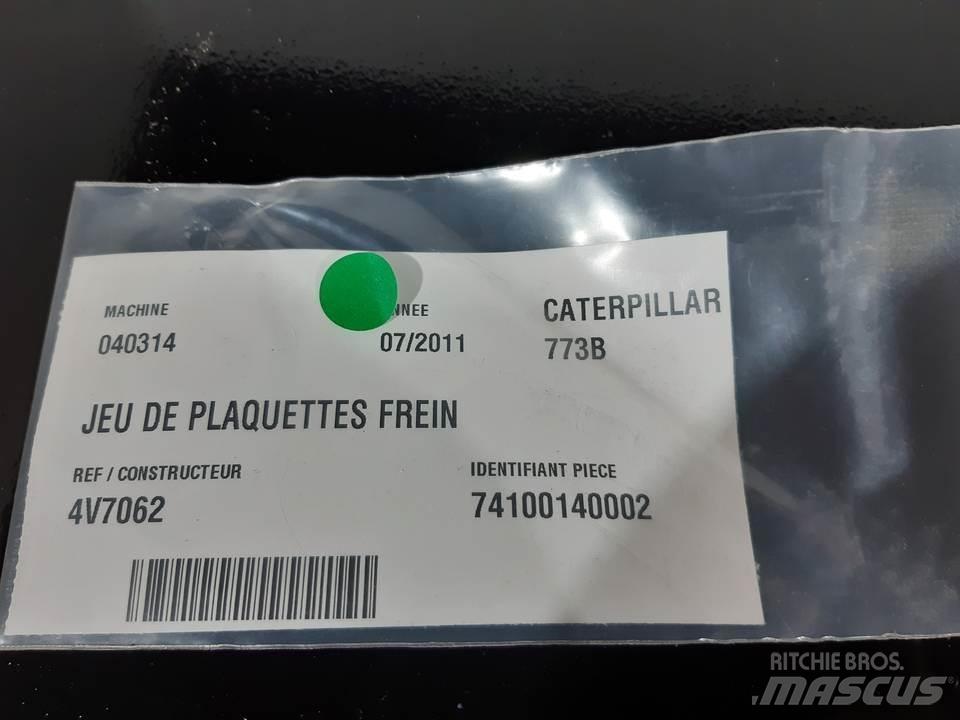 CAT 773B Гусениці