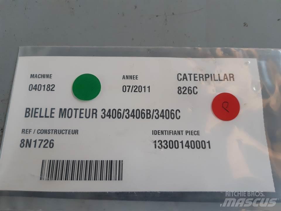 CAT 826C Двигуни