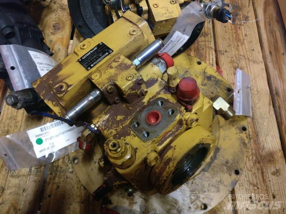 CAT 906 Гідравліка