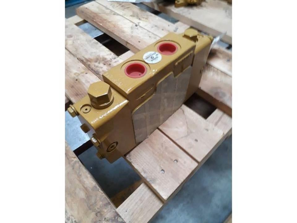 CAT 924G Гідравліка