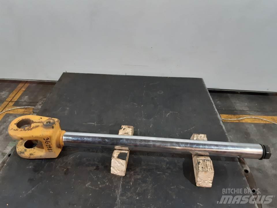 CAT 926 Гідравліка