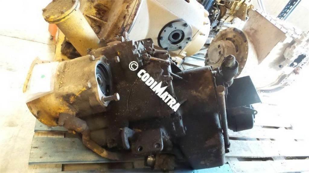 CAT 944A Коробка передач