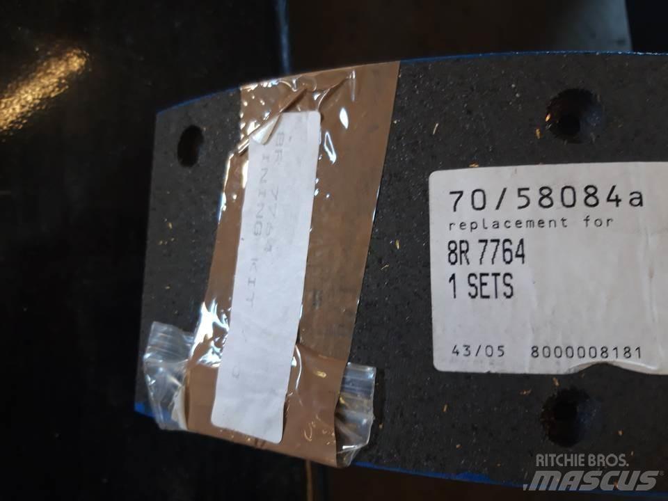 CAT 950 Гусениці