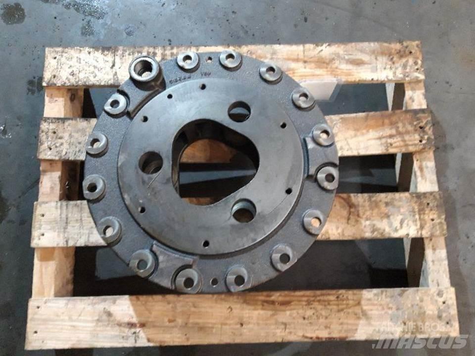 CAT 950B Коробка передач