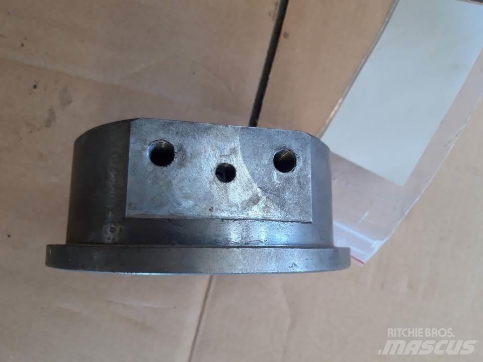 CAT 950B Коробка передач