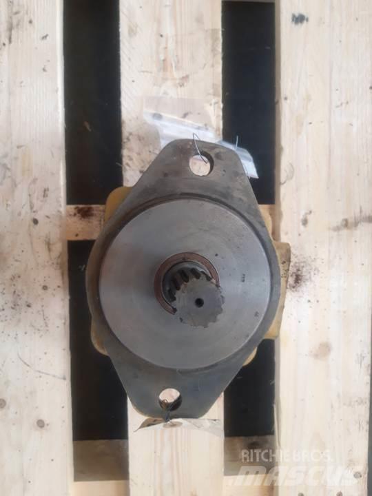 CAT 955K Гідравліка