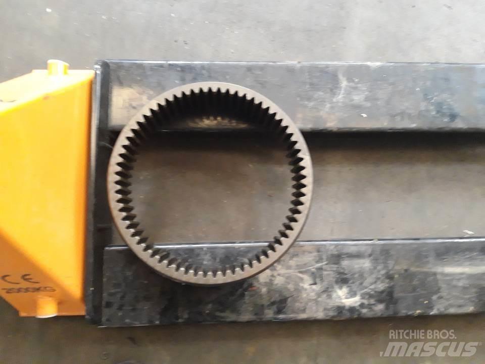 CAT 966C Коробка передач