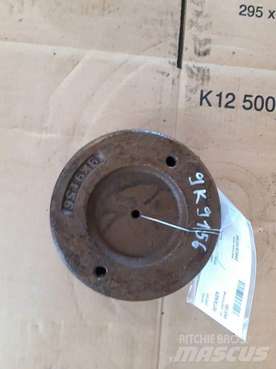 CAT 966C Коробка передач
