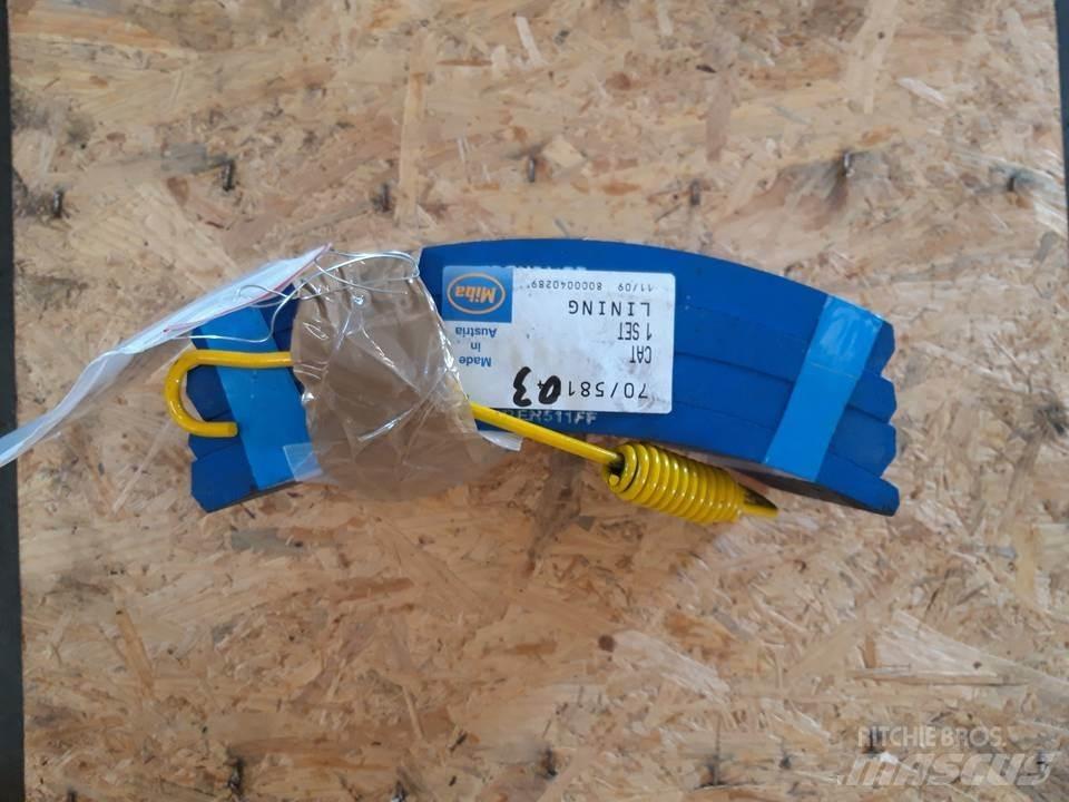 CAT 966D Гусениці