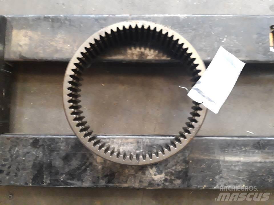 CAT 966E Коробка передач