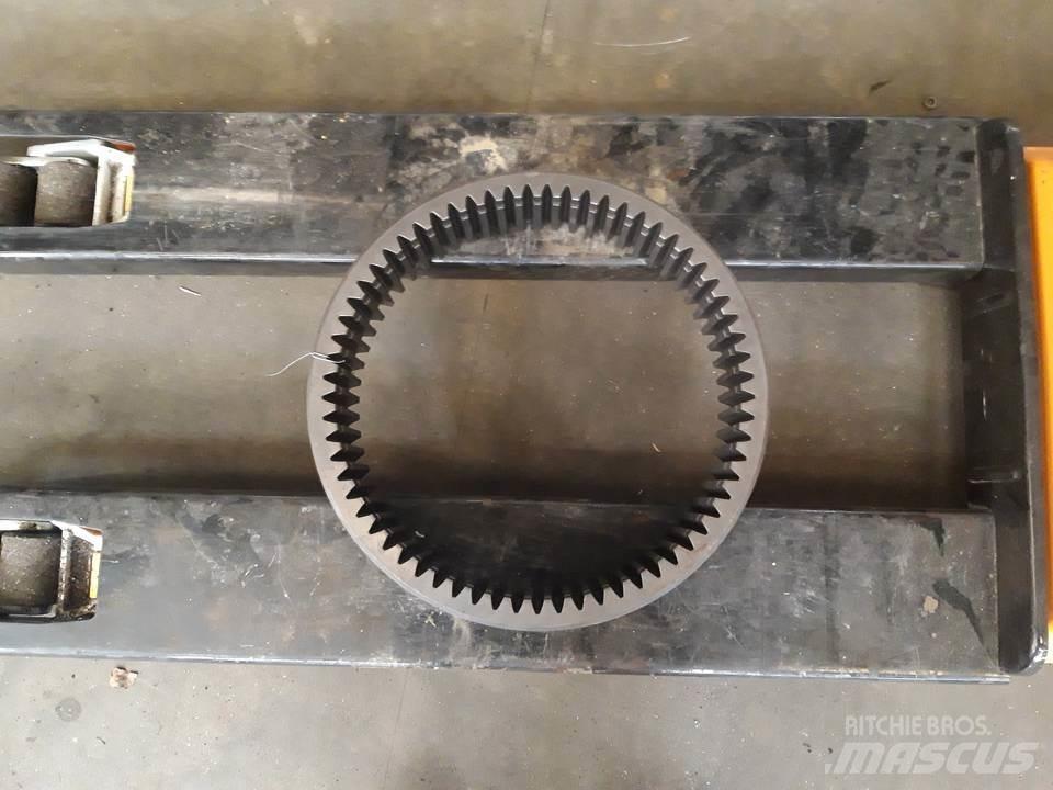 CAT 966E Коробка передач