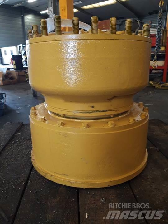 CAT 980C Коробка передач