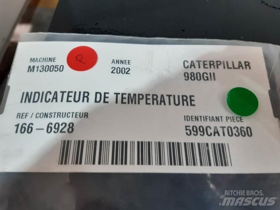 CAT 980GII Кабіна