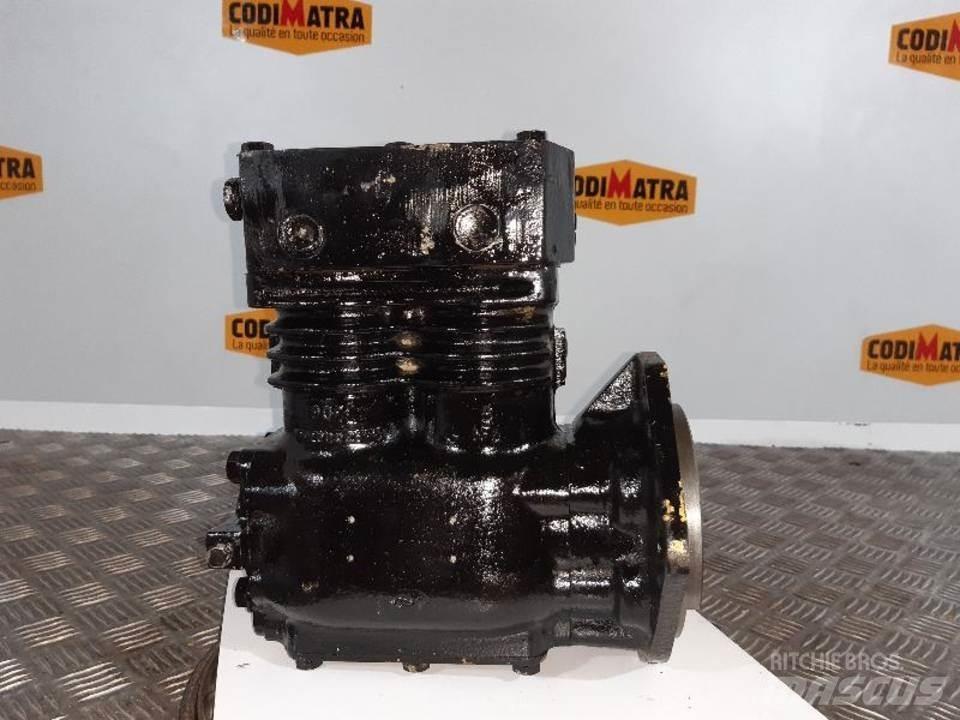 CAT D30D Двигуни