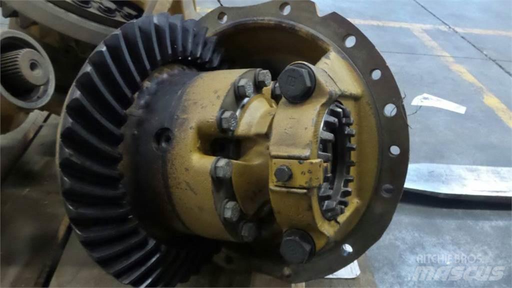 CAT D30D Коробка передач