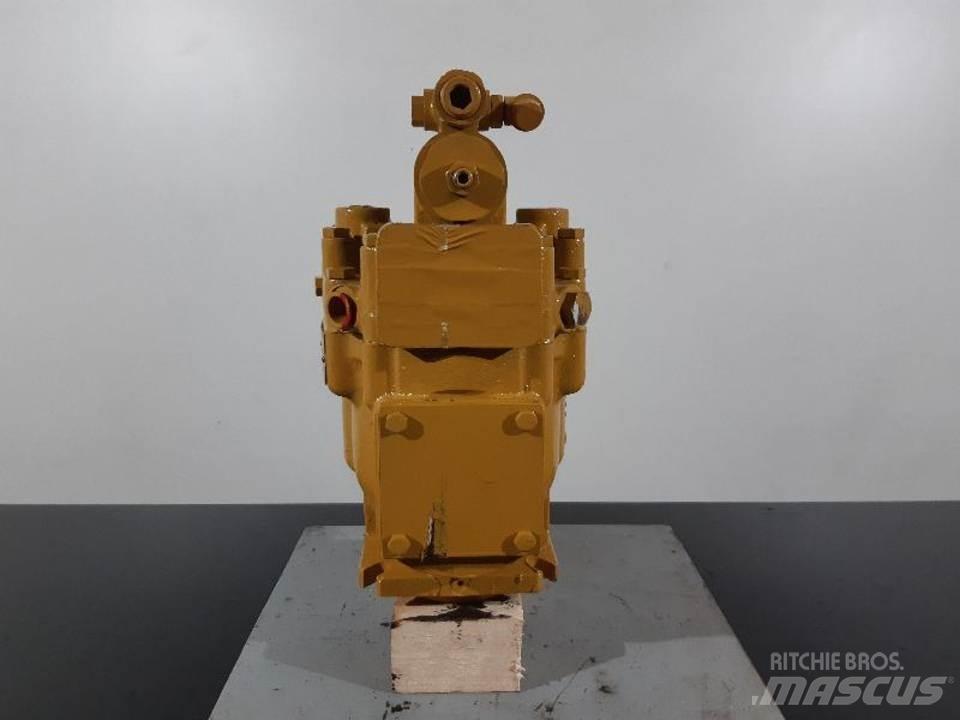 CAT D5H Гідравліка