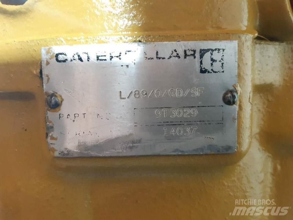CAT D5H Гідравліка