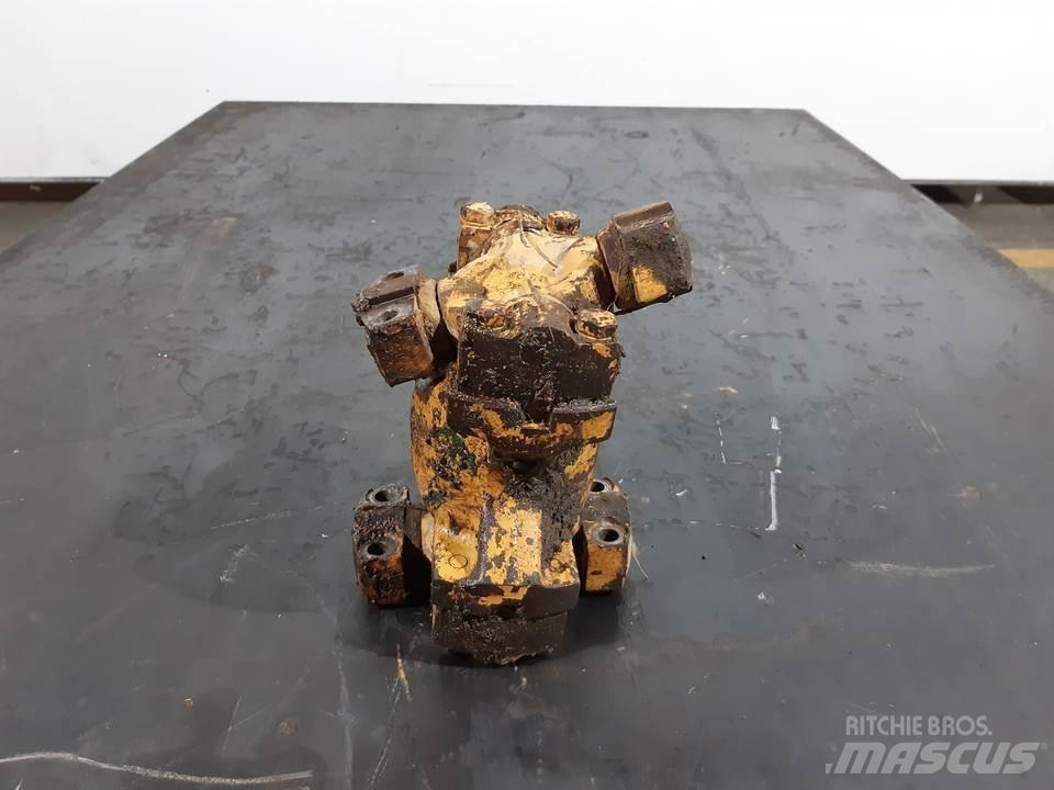 CAT D6RXL Коробка передач