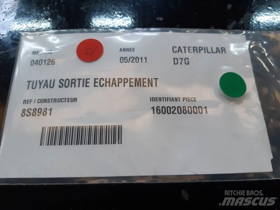 CAT D7G Двигуни