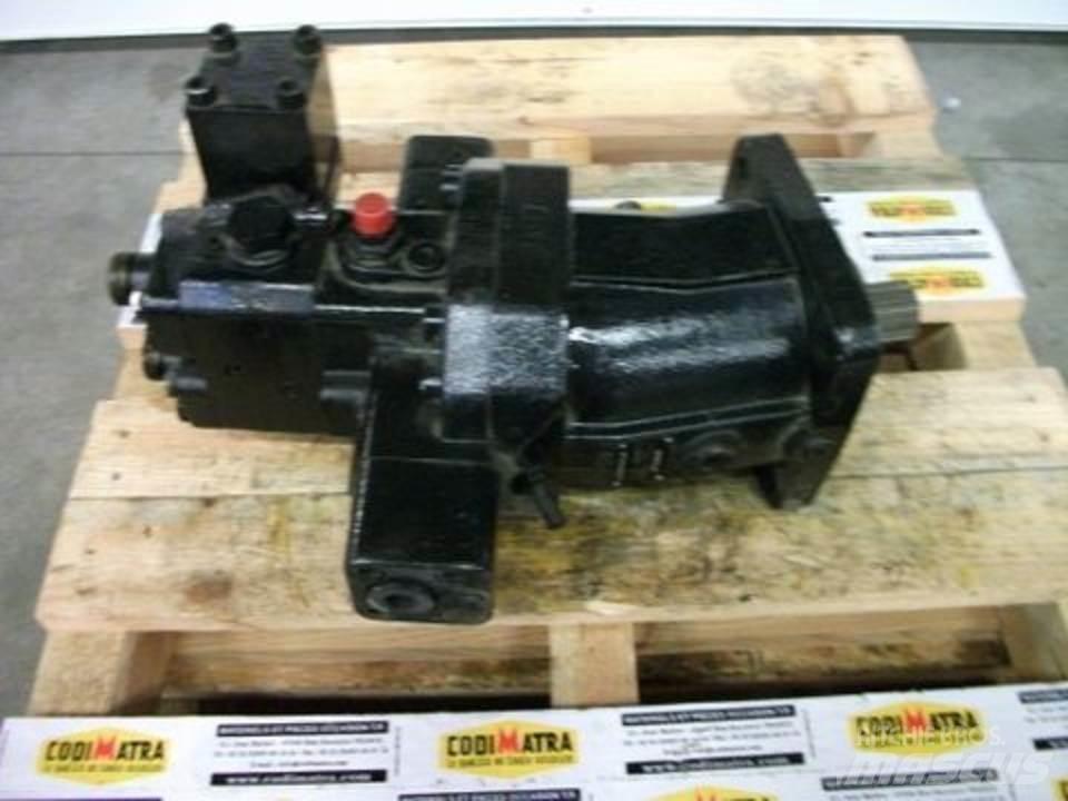 CAT M315 Гідравліка