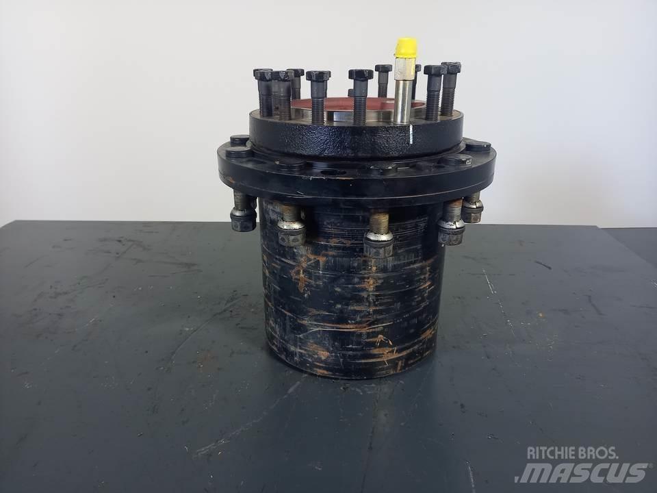 CAT M320F Коробка передач