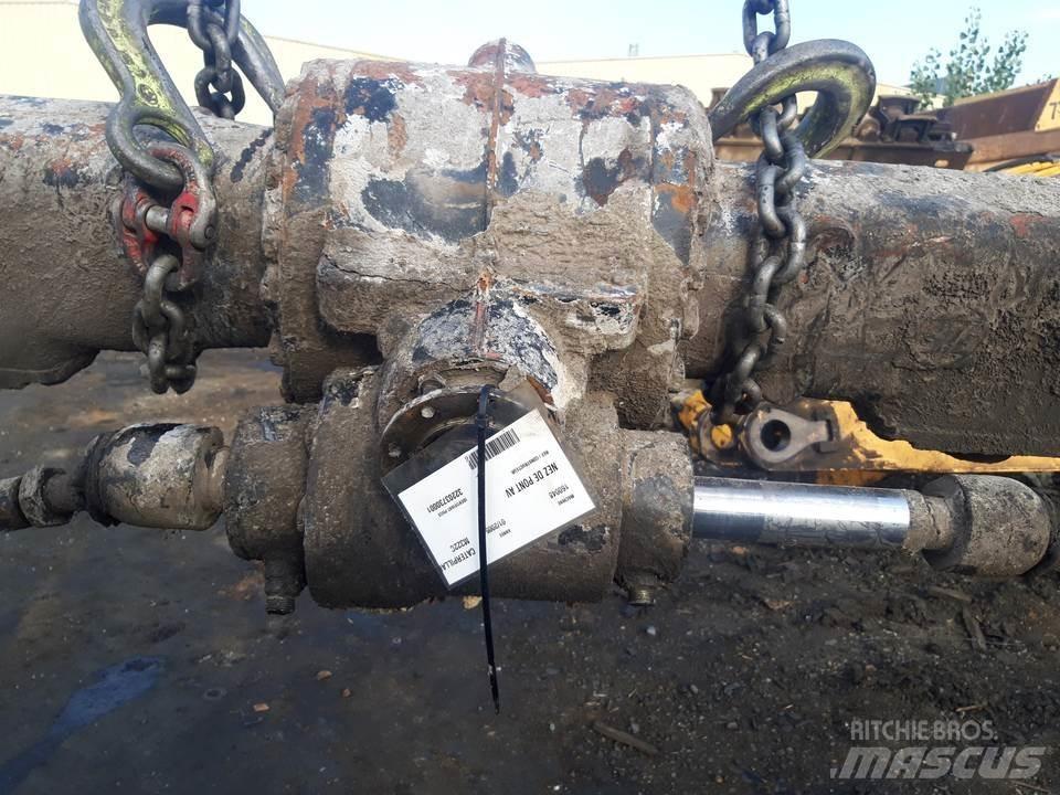 CAT M322C Коробка передач