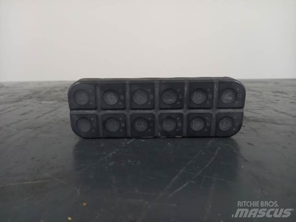 JCB 51R-1 Кабіна