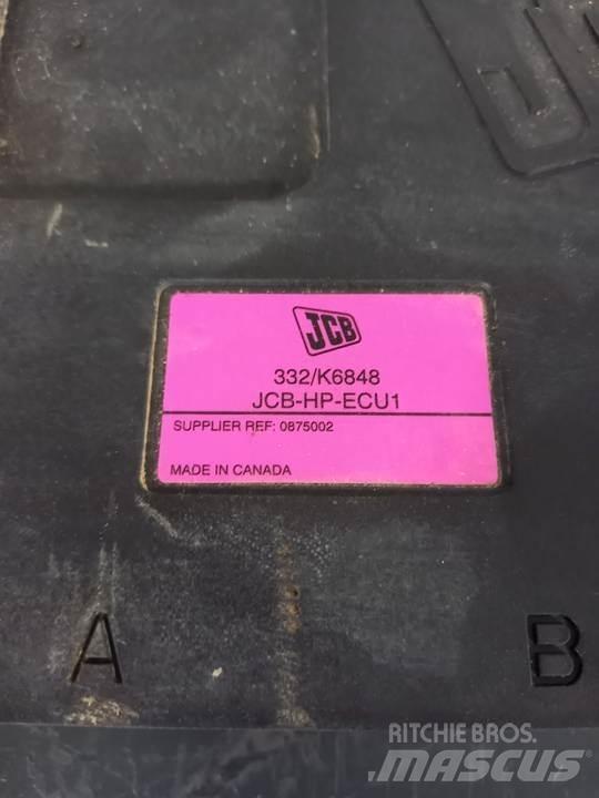 JCB JS190 Кабіна