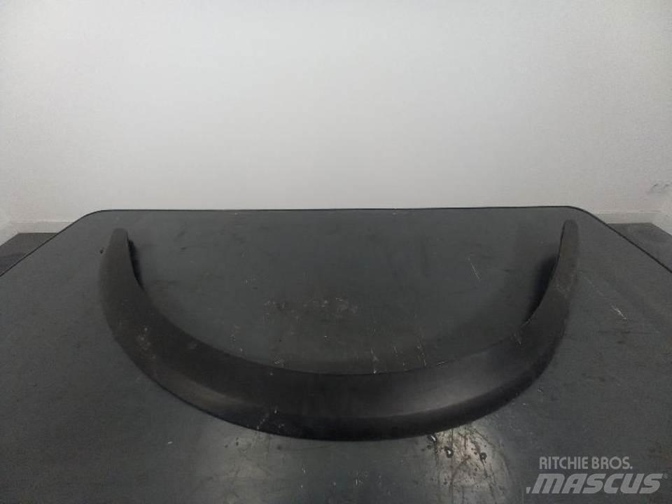 Volvo A25F Кабіна