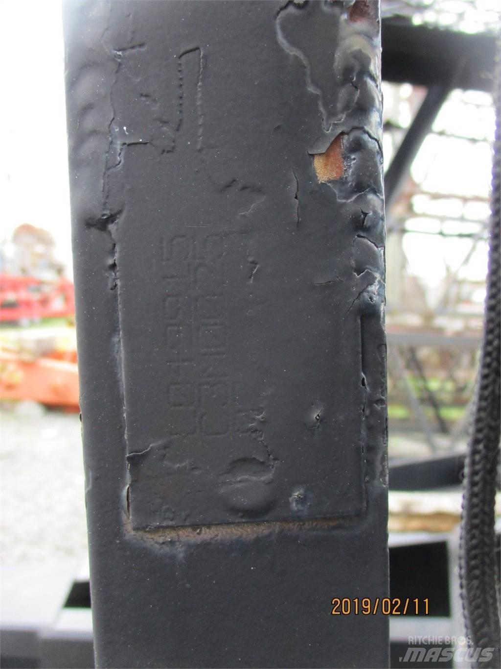 Link-Belt C3M0025 Бони і ковші