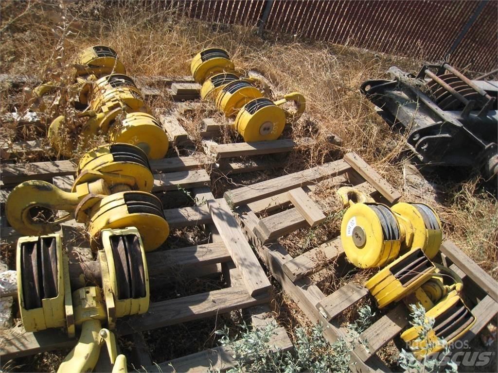  Other Запчастини для кранів