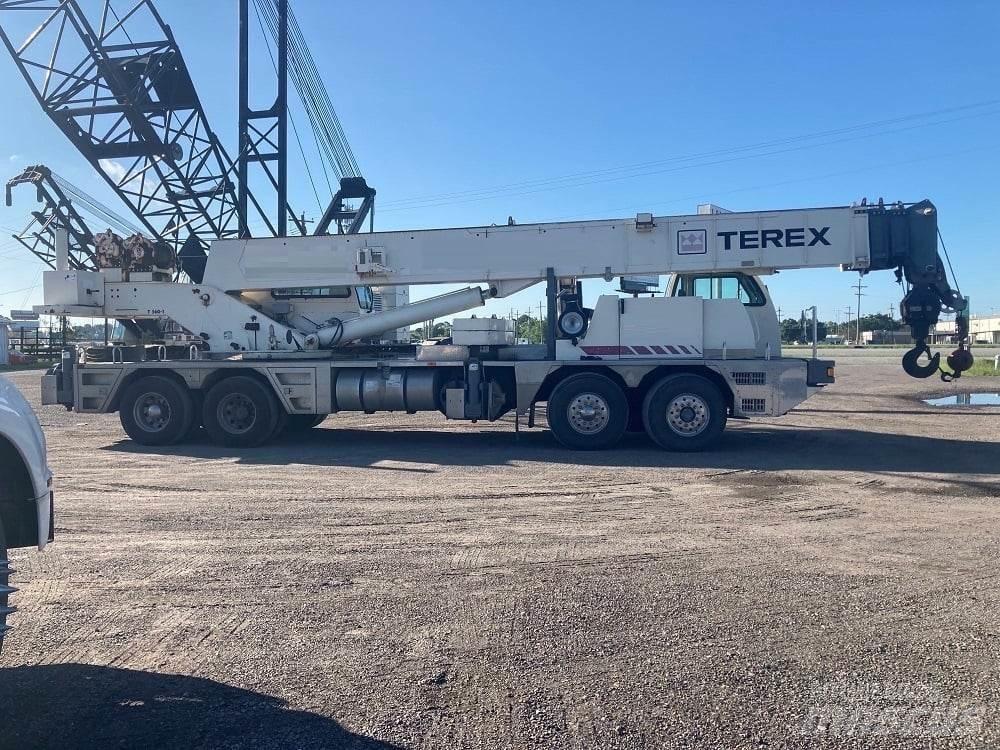 Terex T 560 автокрани