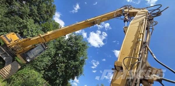 CAT 330 BL Гусеничні екскаватори