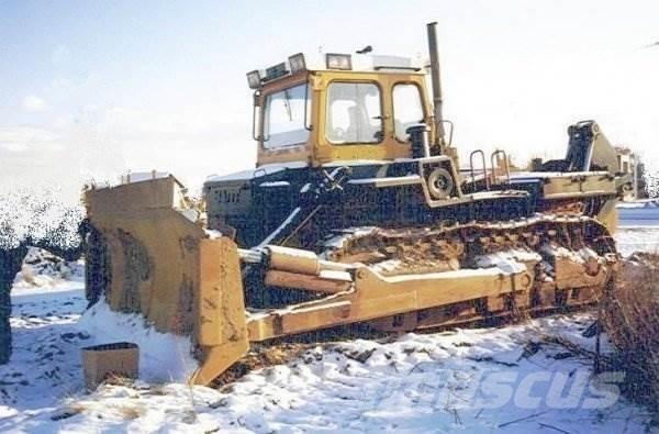 Chtz T 330 Гусеничні бульдозери