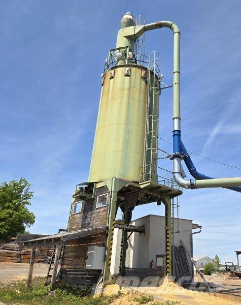  _JINÉ (CZ) DŘEVO TRUST Вантажівки-цистерни