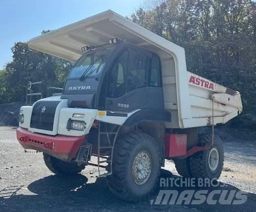  _JINÉ (IT) Astra - RD 32 C Кар`єрні самоскиди