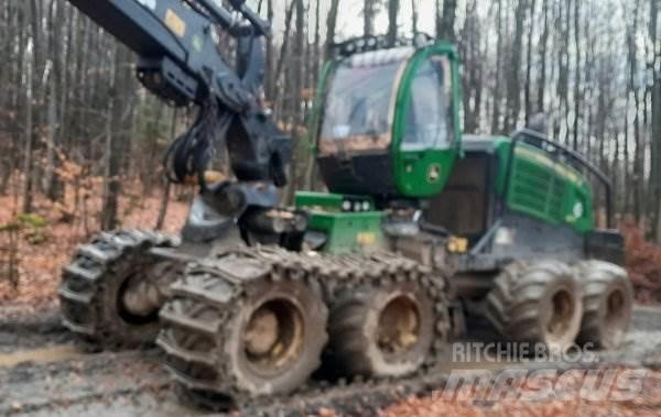 John Deere 1270 G 8W Валочно-пакетувальні машини