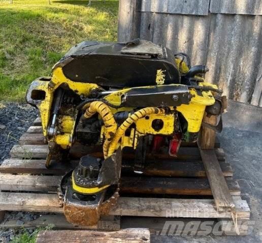 John Deere H 412 Валочно-пакетувальні машини