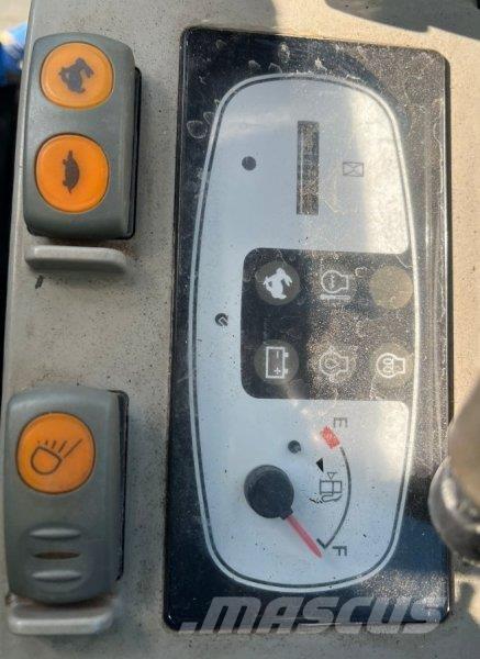 Komatsu PC 16 R-3HS Міні-екскаватори < 7т