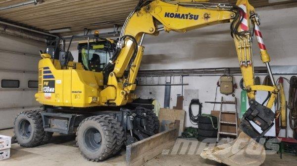 Komatsu PW 138 MR Колісні екскаватори