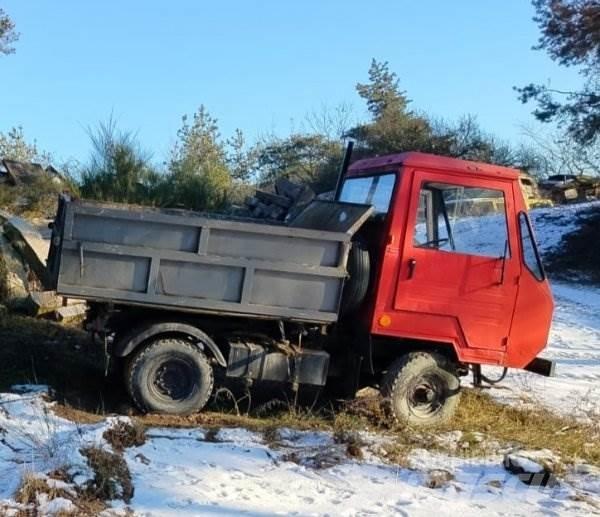 Multicar M 24 Різцетримачі для комунальних служб