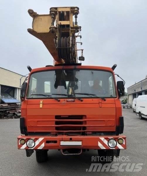 Tatra 815 AD20 T Автокрани