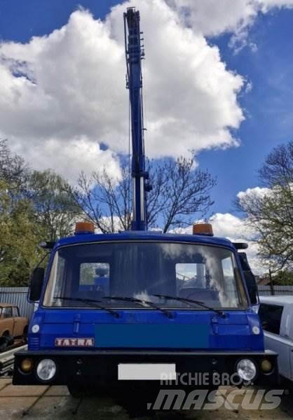 Tatra T815 +(ČKD) AD 28 Автокрани
