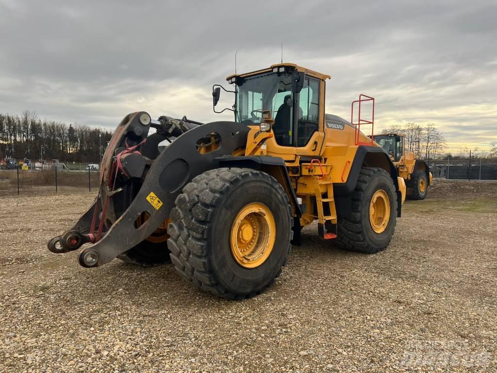 Volvo L 260 H Фронтальні навантажувачі