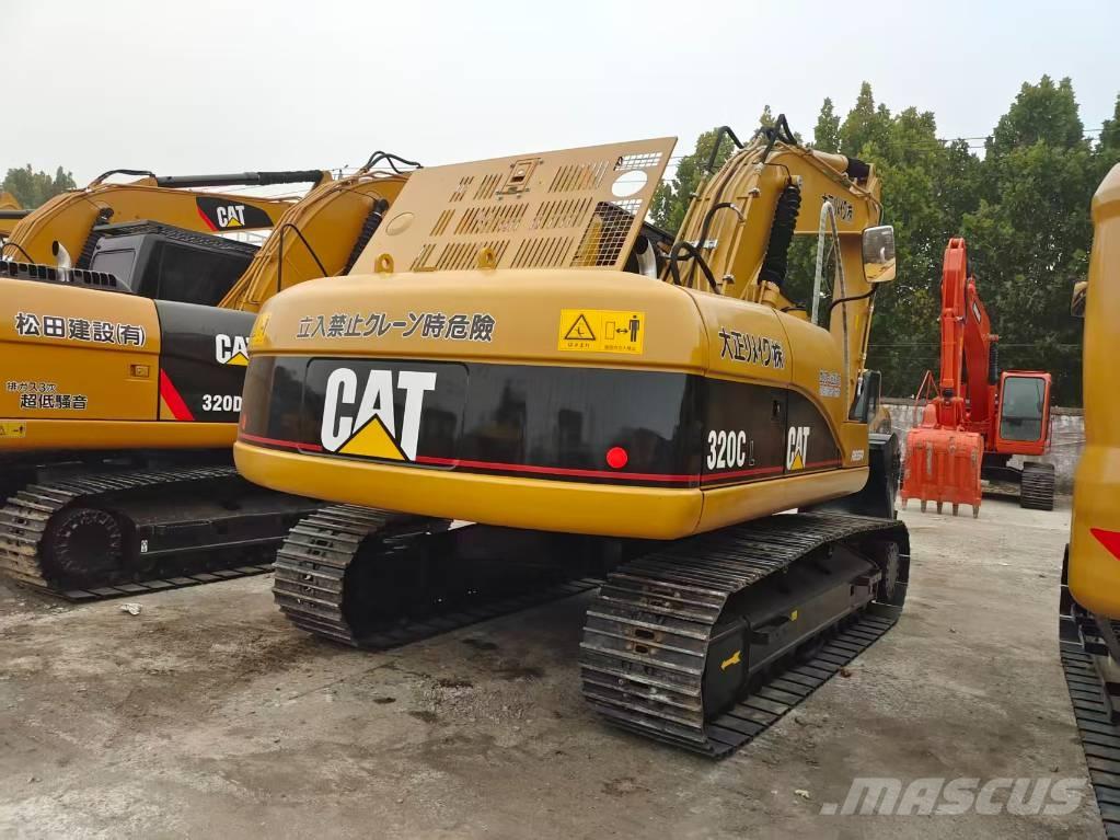 CAT 320CL Гусеничні екскаватори