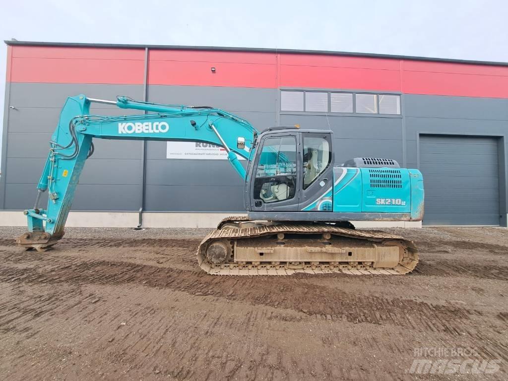Kobelco SK 210-10 Гусеничні екскаватори