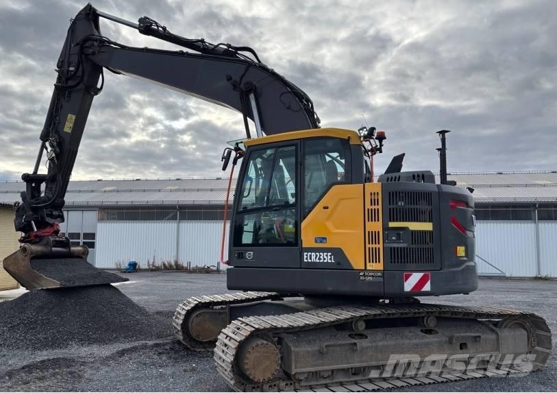 Volvo ECR 235 E Гусеничні екскаватори