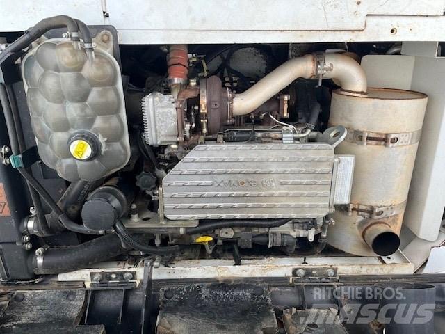 JCB JS145LCD Гусеничні екскаватори