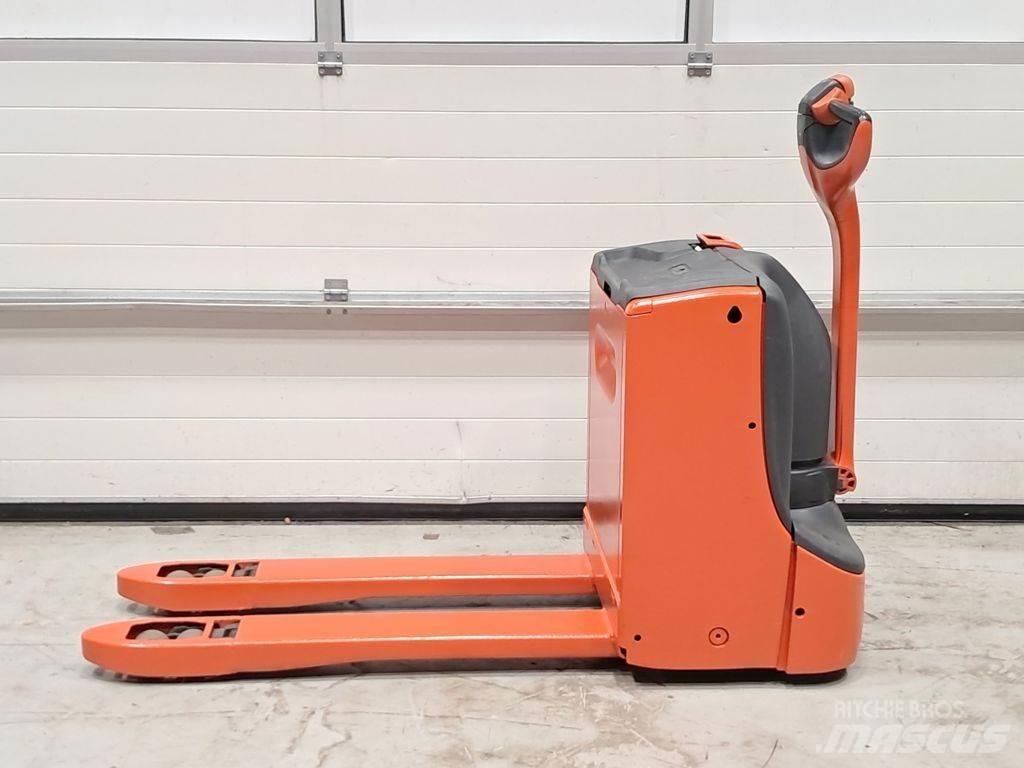 Linde T16 Штабелери